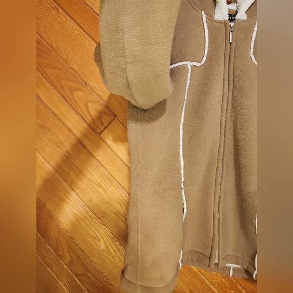 Braetan small brown fur lined hooded zip up coat - Picture 6 of 14